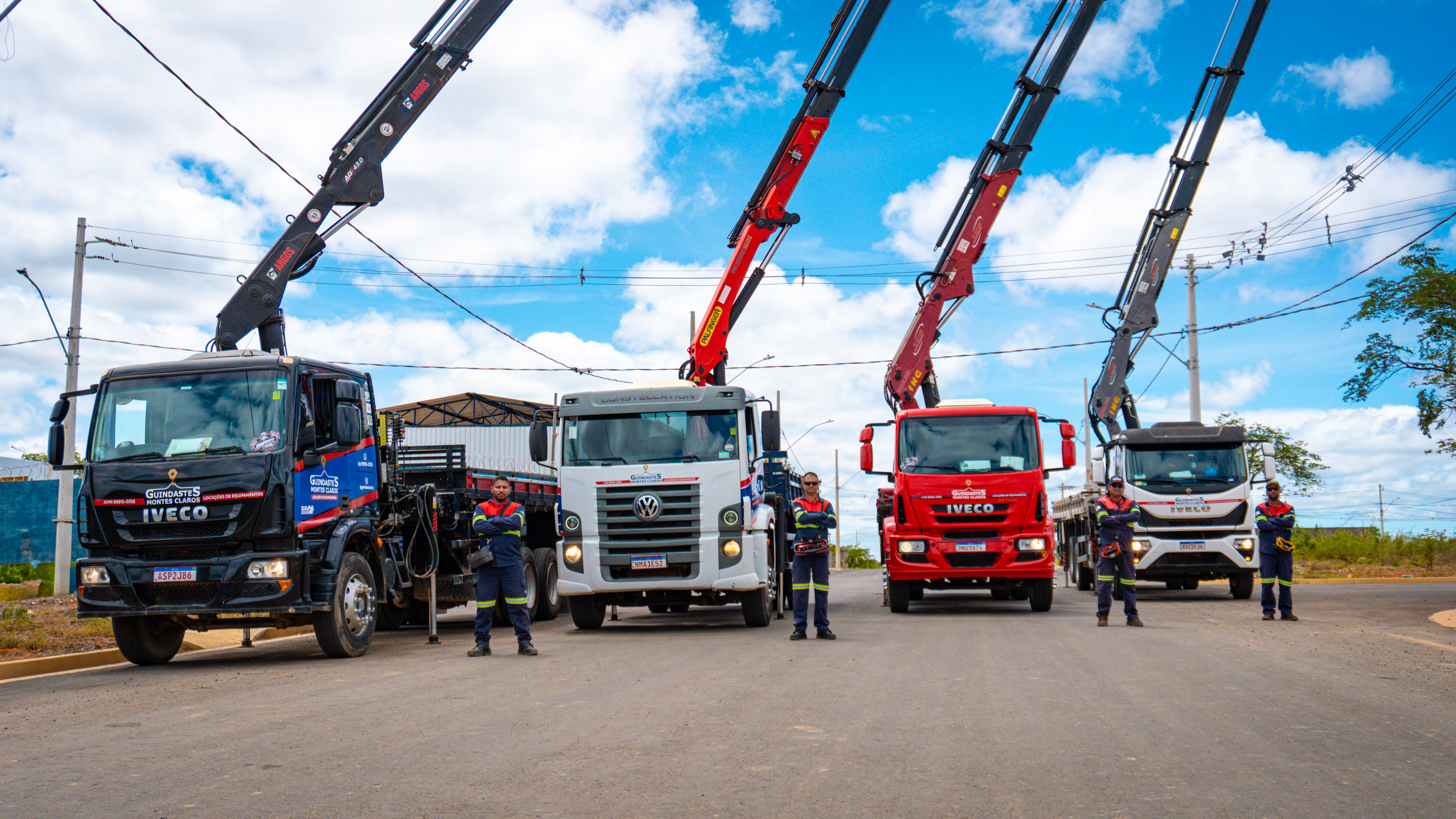 Equipamentos de guindaste e içamento em operação